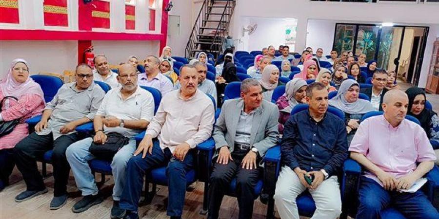 تعليم الفيوم تحذر مدارس التعليم الفني من مخالفة شروط قبول الطلاب الجدد
