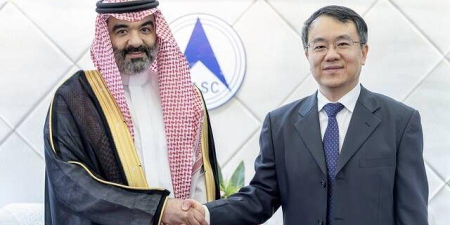 السعودية
      والصين
      تناقشان
      التعاون
      في
      توطين
      تقنيات
      الفضاء
      وتصنيع
      الأقمار
      الصناعية