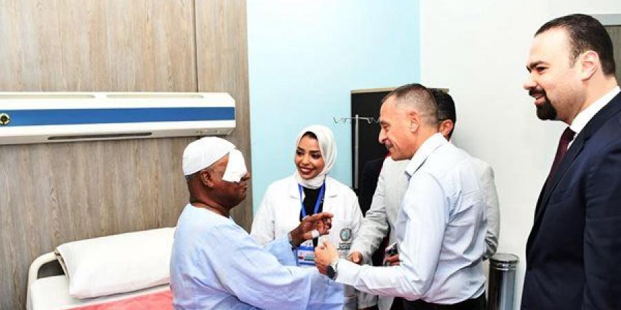 الرعاية الصحية: نجاح أول عملية لزراعة قرنية بمستشفى الرمد التخصصي بأسوان