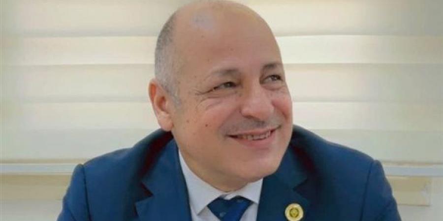 مستشار الأكاديمية العسكرية العليا يكشف مستقبل المفاوضات الأمريكية الإيرانية في ظل التصعيد المتبادل