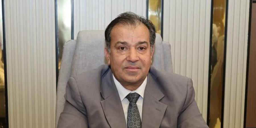 رئيس جامعة قنا يفتتح مبنى إداريا لتعزيز منظومة الأمن والسلامة المهنية