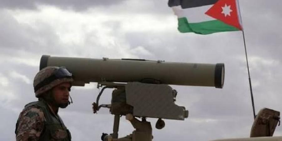 الأردن:
      إسقاط
      8
      صواريخ
      إيرانية
      استهدفت
      أراضي
      المملكة
      دون
      إصابات
      أو
      أضرار