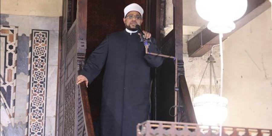 أمين
      البحوث
      الإسلامية:
      القوة
      الحقيقية
      تُبنى
      بالرحمة
      والعدل
      والتكافل
      لا
      بالغلبة
      والتسلُّط