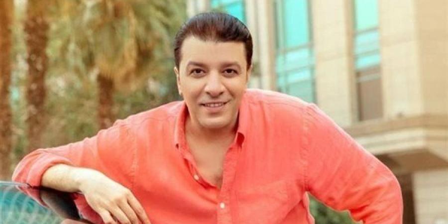 مصطفى
      كامل
      يكشف
      سر
      لافتة
      "ممنوع
      دخول
      التليفون"
      داخل
      نقابة
      المهن
      الموسيقية
