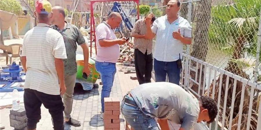 متنفس
      ترفيهي
      جديد
      للأسر،
      محافظ
      الدقهلية
      يتابع
      الانتهاء
      من
      تطوير
      حديقة
      كوكب
      الشرق
      بالسنبلاوين