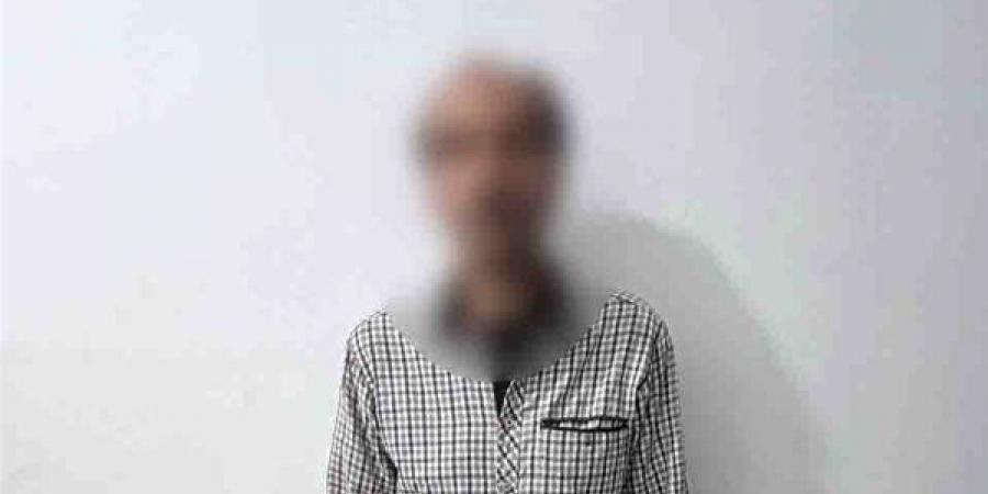 من
      التهديد
      إلى
      الاعتراف،
      القبض
      على
      متهم
      بابتزاز
      شريك
      مصنع
      في
      الغربية