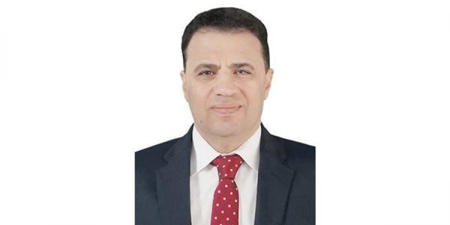 محلل
      سياسي:
      التدخل
      الأمريكي
      العسكري
      في
      مضيق
      هرمز
      مكلف
      ولن
      ينجح
      في
      حماية
      السفن