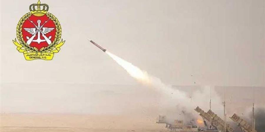 الجيش
      الكويتي
      يعلن
      التصدي
      لموجة
      جديدة
      من
      الصواريخ
      والطائرات
      المسيرة
      الإيرانية