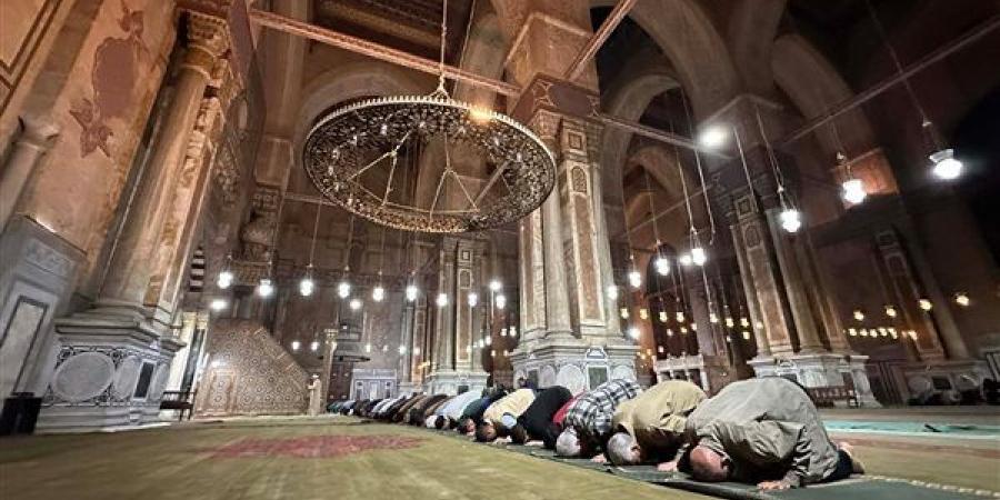 موعد
      أذان
      العشاء
      اليوم
      السبت
      18-
      7-
      2026
      في
      القاهرة
      والمحافظات