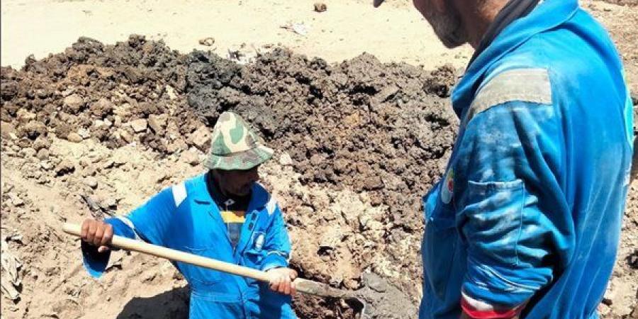 بعد
      شكاوى
      الأهالي،
      "شركة
      القناة"
      تعيد
      ضخ
      المياه
      بعزبة
      أبو
      ذكري
      بالقنطرة
      غرب