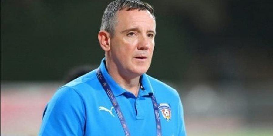 فوك
      رازوفيتش
      يوافق
      على
      تدريب
      الزمالك
      مقابل
      نصف
      راتبه
      مع
      أنديته
      السابقة