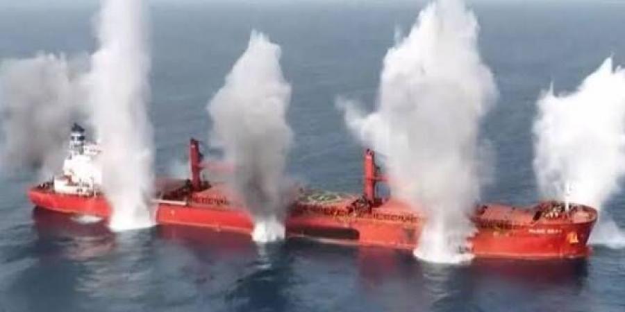 الحوثيين
      يعلنون
      حظراً
      بحرياً
      على
      السعودية