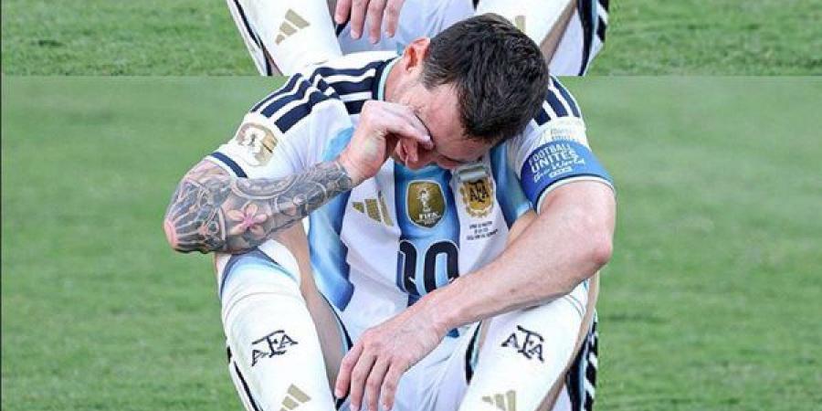 ميسي
      يودع
      كأس
      العالم
      بالدموع
      بعد
      الخسارة
      أمام
      إسبانيا