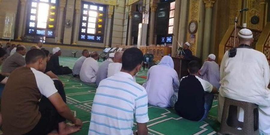 أوقاف
      أسيوط
      تُنظّم
      21
      مجلسًا
      في
      فقه
      العبادات
      لتعزيز
      الوعي
      الشرعي
