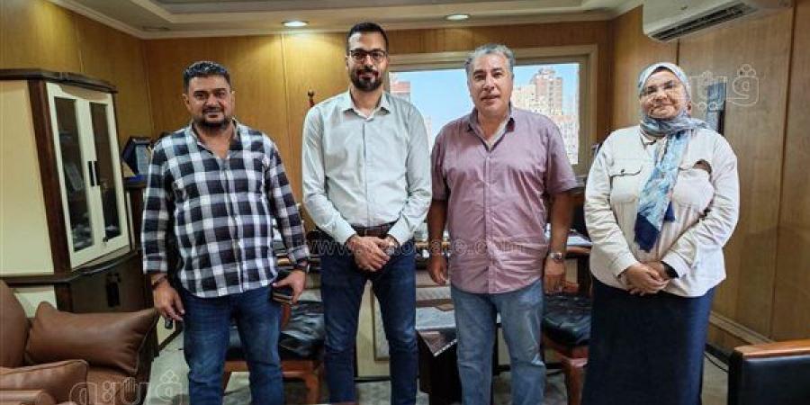 صحة
      مطروح
      تطلق
      مبادرة
      "سند"
      لدعم
      ورعاية
      مرضى
      الكلى
      بجميع
      مستشفيات
      المحافظة
