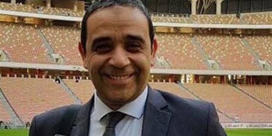 رئيس
      أو
      بلاش،
      سمير
      عثمان
      يرفض
      عضوية
      لجنة
      الحكام