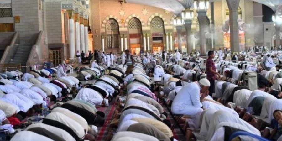 موعد
      أذان
      العشاء
      اليوم
      الأربعاء
      22
      -
      7
      -
      2026
      في
      القاهرة
      والمحافظات