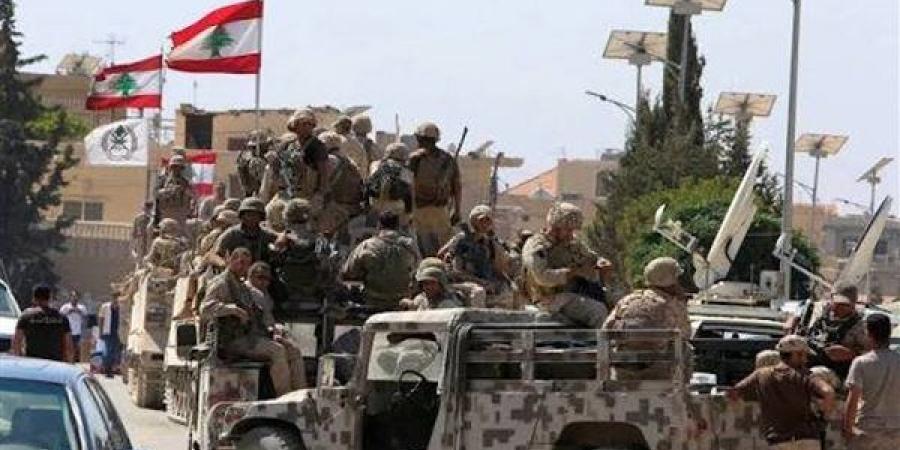 الجيش
      اللبناني
      يبحث
      مع
      القيادة
      المركزية
      الأمريكية
      تعزيز
      التعاون
      والتنسيق
      العسكري