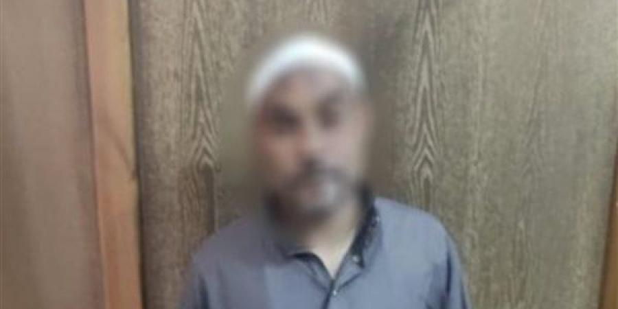 "علاج
      روحاني"
      على
      السوشيال،
      سقوط
      دجال
      الإسكندرية
      بعد
      خداع
      المواطنين
      والاستيلاء
      على
      أموالهم