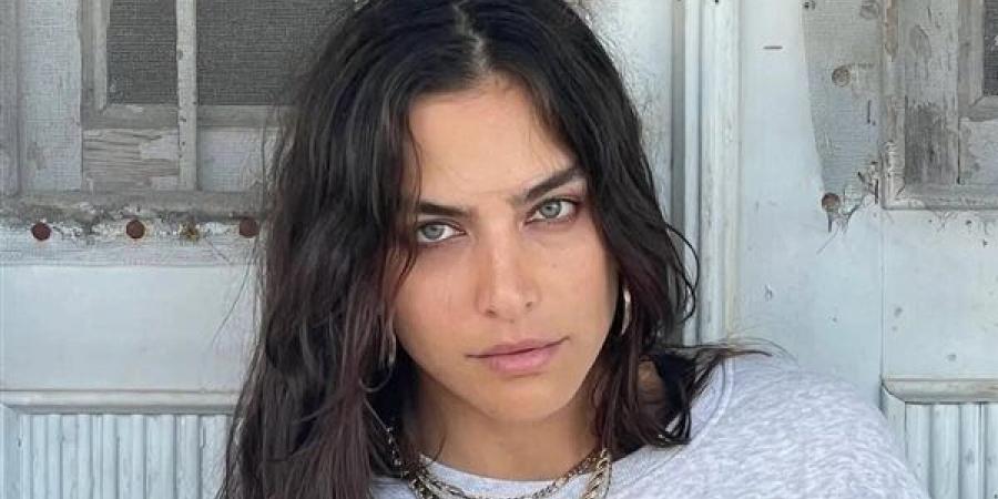 جولي
      في
      مسلسل
      حب
      ع
      ورق،
      من
      هي
      الفنانة
      ريم
      خوري؟