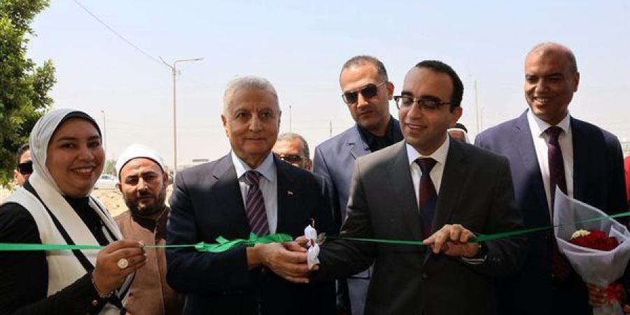 افتتاح
      مكتبة
      مصر
      العامة
      بالقنطرة
      شرق
      لتعزيز
      الحركة
      الثقافية
      بالإسماعيلية