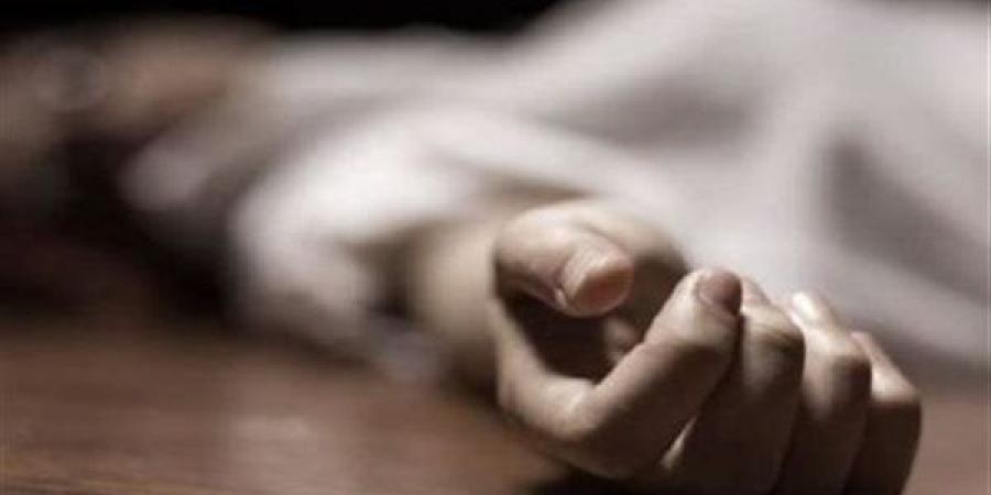 عِشرة
      العمر
      انتهت
      في
      لحظة،
      حكاية
      "سعاد"
      تهز
      قلوب
      شبرا
      الخيمة
      بعد
      ذبحها
      على
      يد
      زوجها