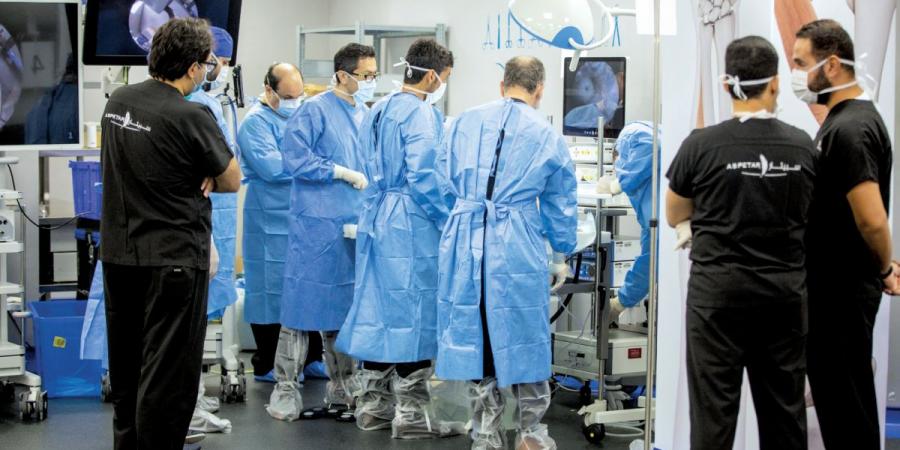 «سبيتار» يستقطب جراحين من مختلف أنحاء العالم