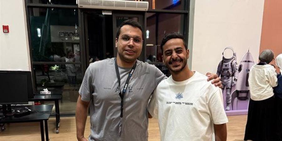 طلاب
      حاسبات
      عين
      شمس
      يطورون
      حلًا
      مبتكرًا
      بالذكاء
      الاصطناعي
      لخدمة
      القطاع
      المالي