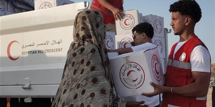 على
      مدار
      يومين،
      قافلة
      من
      الهلال
      الأحمر
      لتقديم
      مساعدات
      إنسانية
      لأهالي
      شلاتين