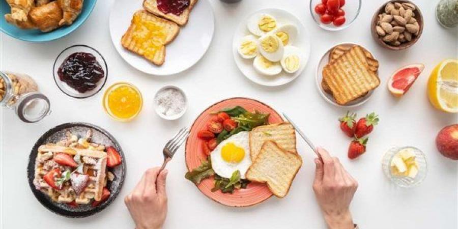 ابدئي
      بها
      يومك،
      أطعمة
      تقلل
      الشعور
      بالإرهاق
      بعد
      الاستيقاظ
      في
      الحر