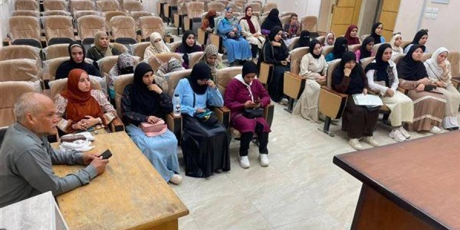 فتح
      24
      فصلًا
      جديدًا
      لمحو
      الأمية
      ببداري
      أسيوط
      ضمن
      مبادرة
      "أنا
      متعلم
      مدى
      الحياة"