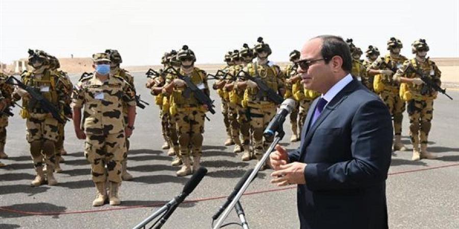 بعد
      تأكيد
      السيسي
      هزيمة
      الإرهاب،
      تعرف
      على
      جهود
      القضاء
      على
      الفكر
      المتطرف
      وترسيخ
      الأمن
      والاستقرار