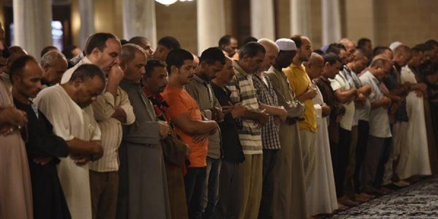 موعد أذان العشاء اليوم السبت 25- 7- 2026 في القاهرة والمحافظات