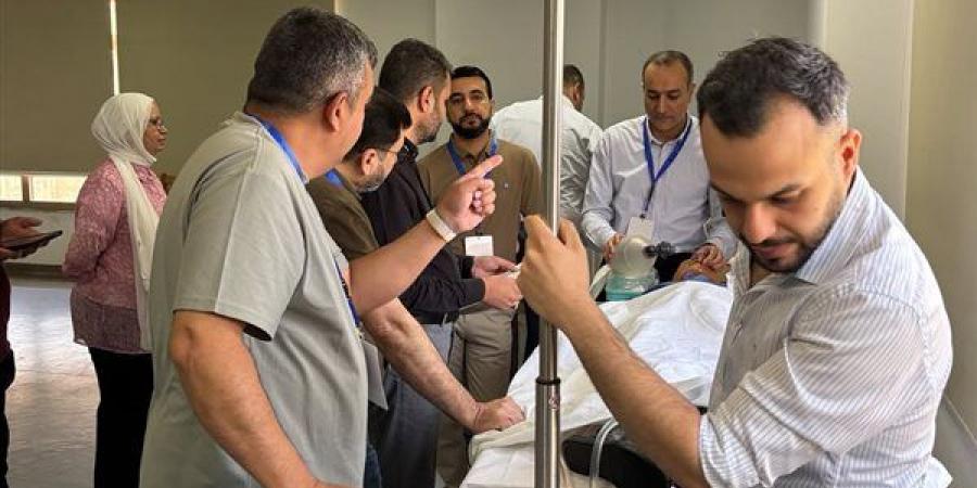 دورة
      متخصصة
      بقصر
      العيني
      لتأهيل
      الأطباء
      والتمريض
      على
      أحدث
      تقنيات
      دعم
      الحياة
      خارج
      الجسم