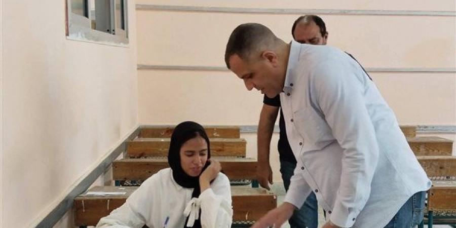 تحركات مبكرة ومتابعة ميدانية لانطلاق امتحانات الدور الثاني للشهادة الإعدادية بدمياط