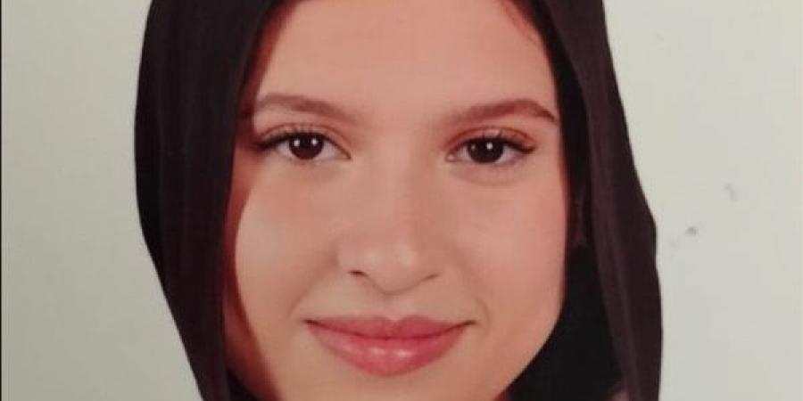 بنات
      الأزهر
      يكتسحن
      الأدبي
      بالإسماعيلية،
      و"عمر"
      الأول
      علمي
      يحلم
      بالالتحاق
      بكلية
      الطب