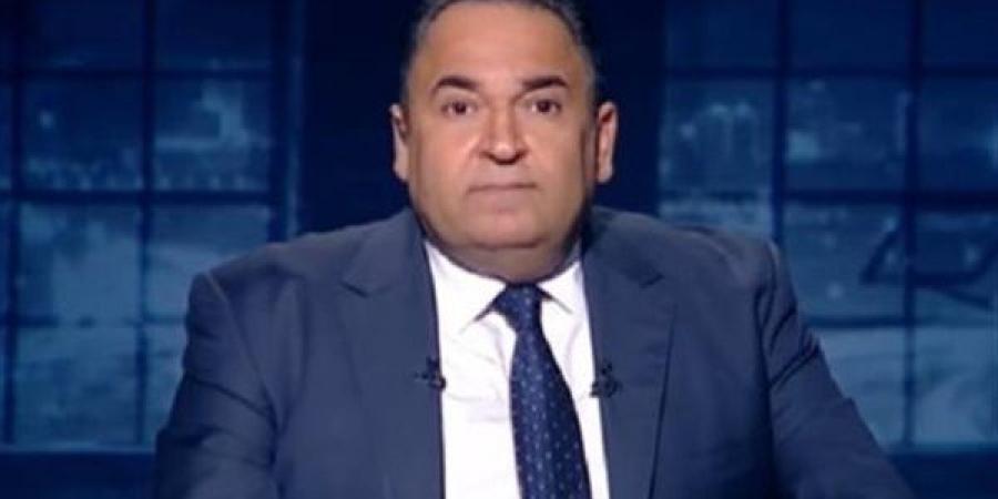 طبيب
      مع
      إيقاف
      التنفيذ،
      محمد
      على
      خير
      يثير
      الجدل
      بانتقاده
      كليات
      طب
      الجامعات
      الخاصة