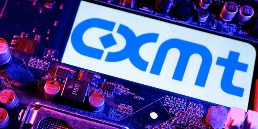 سهم
      "تشانغشين"
      للرقائق
      يقفز
      466%
      ليصبح
      الأغلى
      بالصين