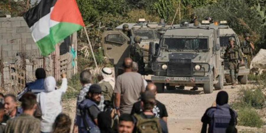 تصعيد
      إسرائيلي
      يلوح
      في
      الضفة
      والعملية
      الواسعة
      تنتظر
      انتهاء
      زيارة
      نتنياهو
      لواشنطن..
      ما
      القصة؟