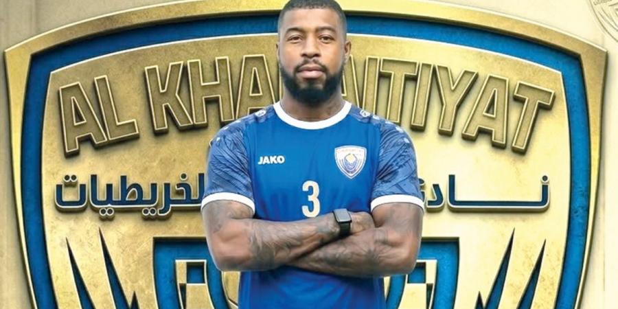 الخريطيات يتعاقد مع الفرنسي كيمبيمبي
