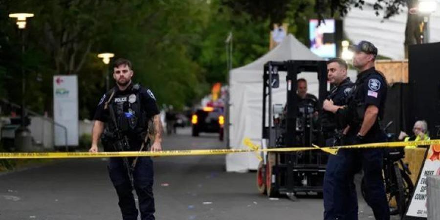 إصابة
      4
      أشخاص
      بينهم
      طفل
      في
      إطلاق
      نار
      بمهرجان
      سياتل
      الأمريكية