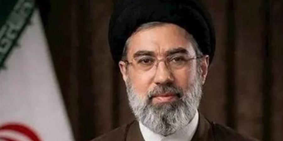 حزب
      الله
      اللبناني
      يبايع
      المرشد
      الإيراني
      على
      الجهاد
      وولاية
      الفقيه