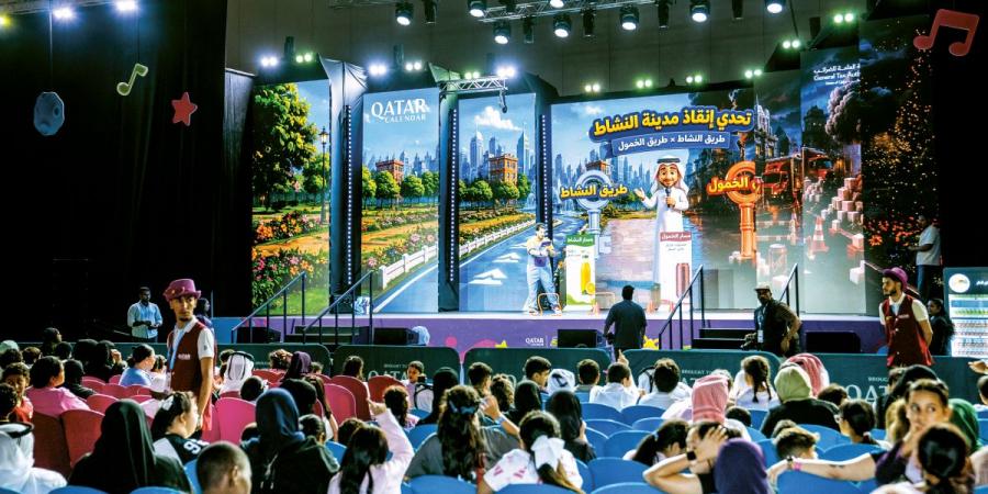 «الضرائب» تعرف الأطفال بتأثير المشروبات المُحلاة