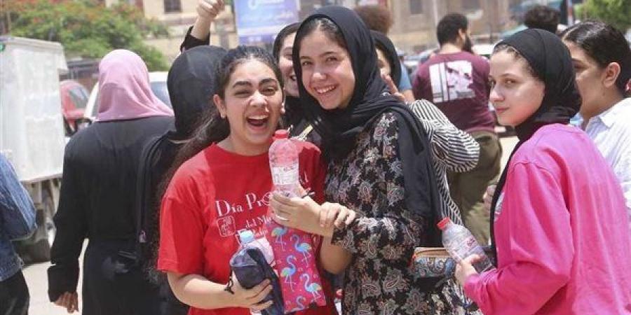 قبل
      اعتماد
      نتيجة
      الثانوية
      العامة
      2026،
      ننشر
      نسب
      نجاح
      الثانوية
      العامة
      خلال
      عامين