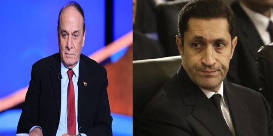 "تصريحاتك
      غلط"،
      علاء
      مبارك
      يهاجم
      اللواء
      سمير
      فرج
      ويرد
      غيبة
      والده