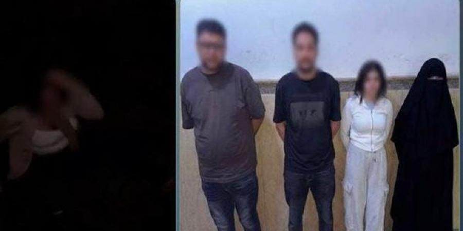 الداخلية
      تكشف
      تفاصيل
      مشاجرة
      داخل
      حديقة
      بالإسماعيلية
      بسبب
      خلافات
      زوجية..
      والزوج
      وأصدقاؤه
      يتهمون
      الزوجة
      بالتعدي
      عليهم