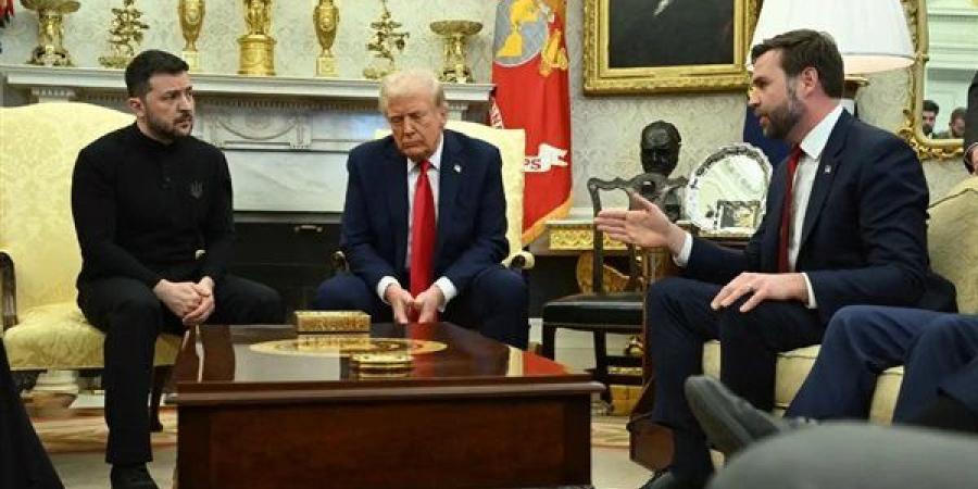 ترامب
      يستقبل
      زيلينسكي
      في
      البيت
      الأبيض