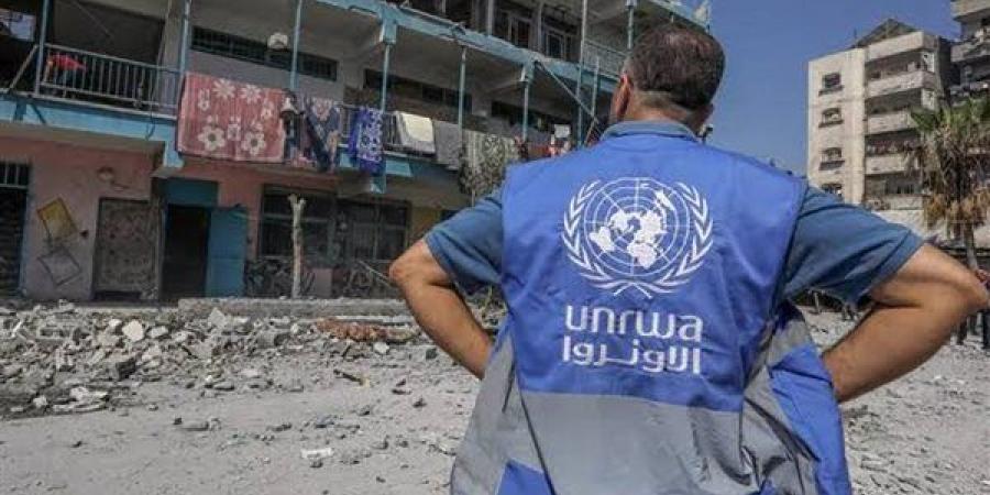 الأردن
      يدين
      اقتحام
      شرطة
      الاحتلال
      الإسرائيلى
      مركزا
      تابعا
      للأونروا
      فى
      القدس