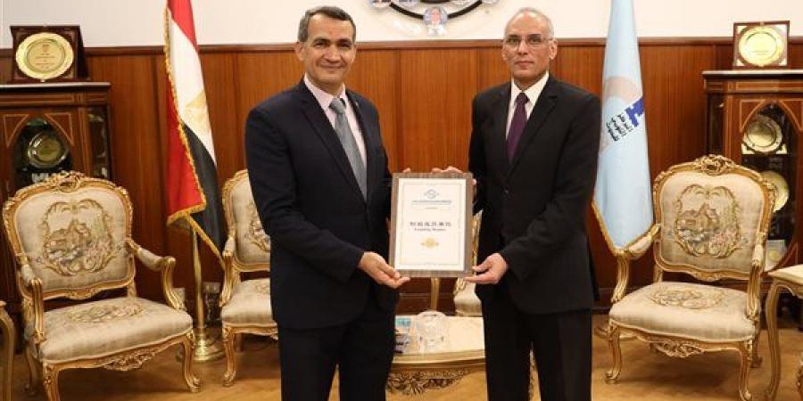 المركز
      القومي
      للبحوث
      ينضم
      رسميًا
      إلى
      "تحالف
      شنغهاي
      للابتكار
      في
      العلوم
      والتكنولوجيا
      الزراعية"