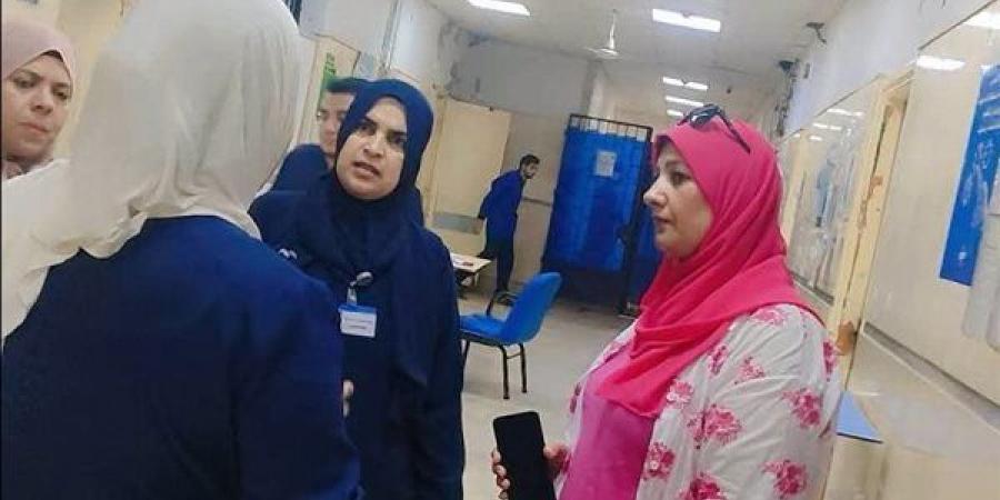 صحة
      الإسماعيلية
      تتفقد
      مراكز
      طب
      الأسرة
      وسير
      العمل
      بمستشفيات
      الحميات
      (صور)